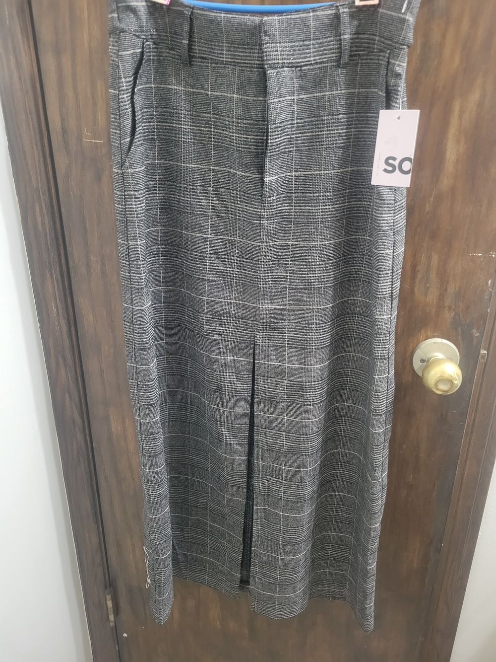 Kohl's Black & Gray Plaid Shine Midi Skirt